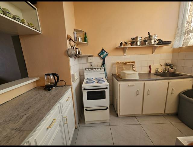 2 BEDROOM FLAT FOR SALE IN DOONSIDE